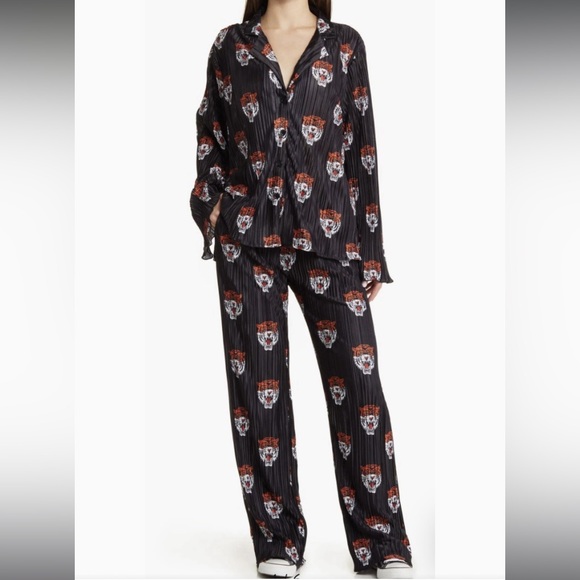 Dressed in LALA Black and Orange Tiger Print Wide Leg Set - Picture 1 of 15